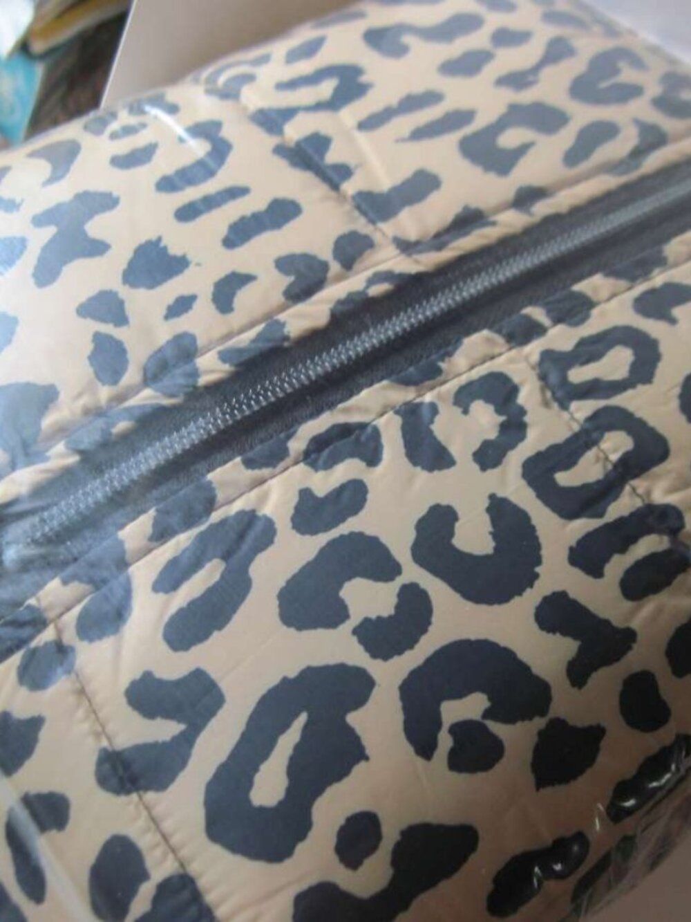 Colugo The Cozy Leopard Stroller Zipper Cover Warm Water-Resistant Polyester